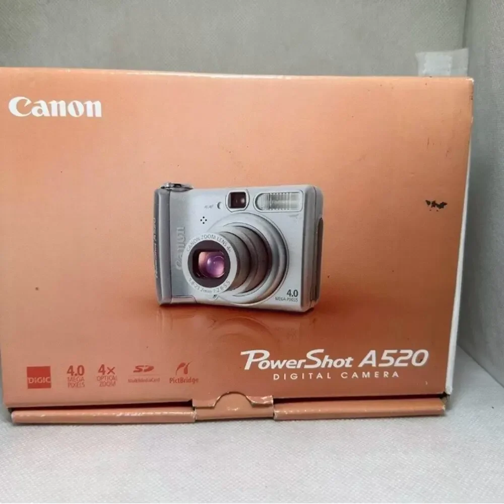 Canon Power Shot A520 Camera in Excellent Preloved Condition w Original Box.